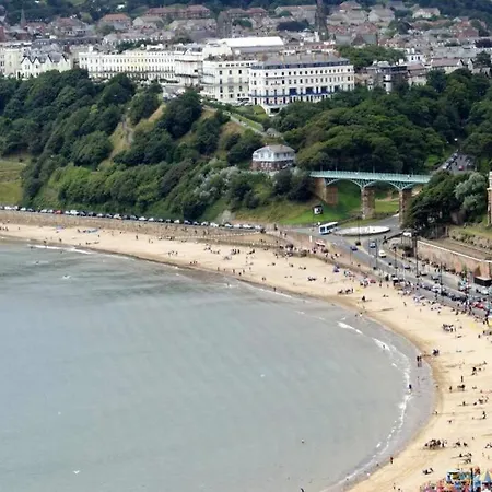 아파트 Seaside Flat With Private Garden *